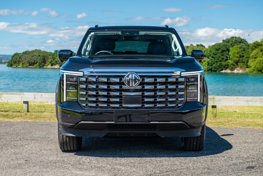 2025 MG U9 Explore Pro Ute Image 4