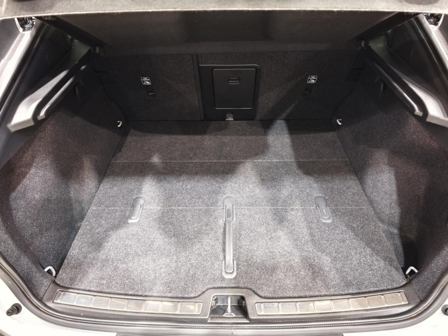 2022 MY23 Volvo C40 XK Recharge Twin SUV Image 25