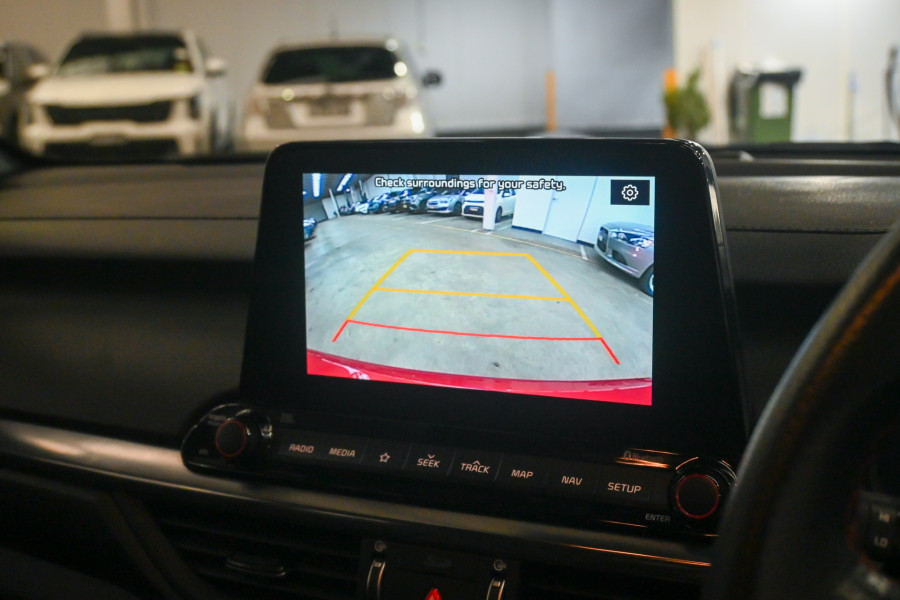 2021 MY22 Kia Cerato BD GT Hatch Image 15