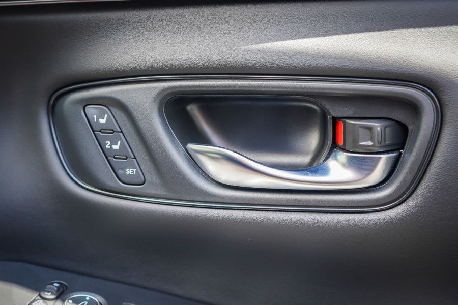 2023 Honda ZR-V RZ e:HEV LX SUV Image 14