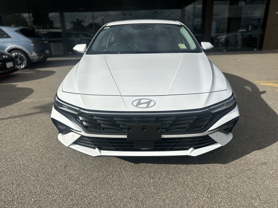 2026 Hyundai i30 CN7.V4 Sedan Image 2