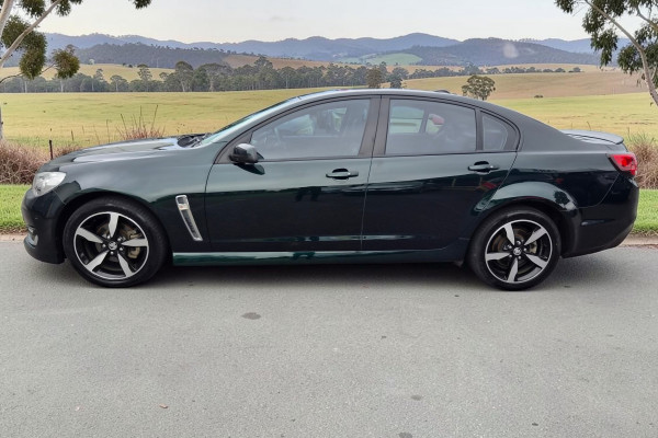 2017 MY16 Holden Commodore VF Series II SV6 Sedan Image 4