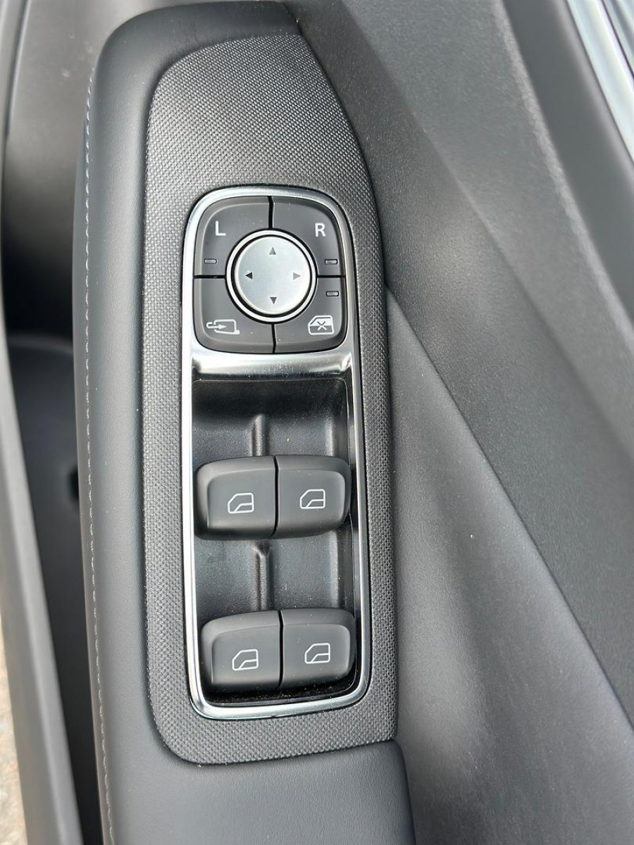 2026 MG MG4 EV Urban AH4E Essence 43 Hatch Image 16