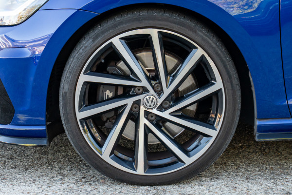 2017 MY18 Volkswagen Golf 7.5 R Hatch image 20