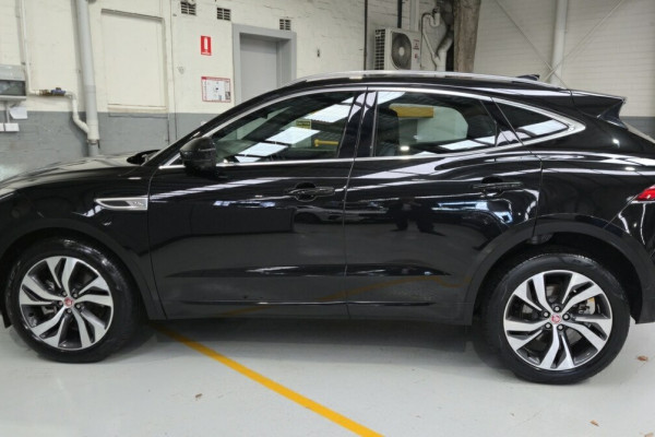 2021 Jaguar E-PACE X540 R-Dynamic S Wagon Image 6