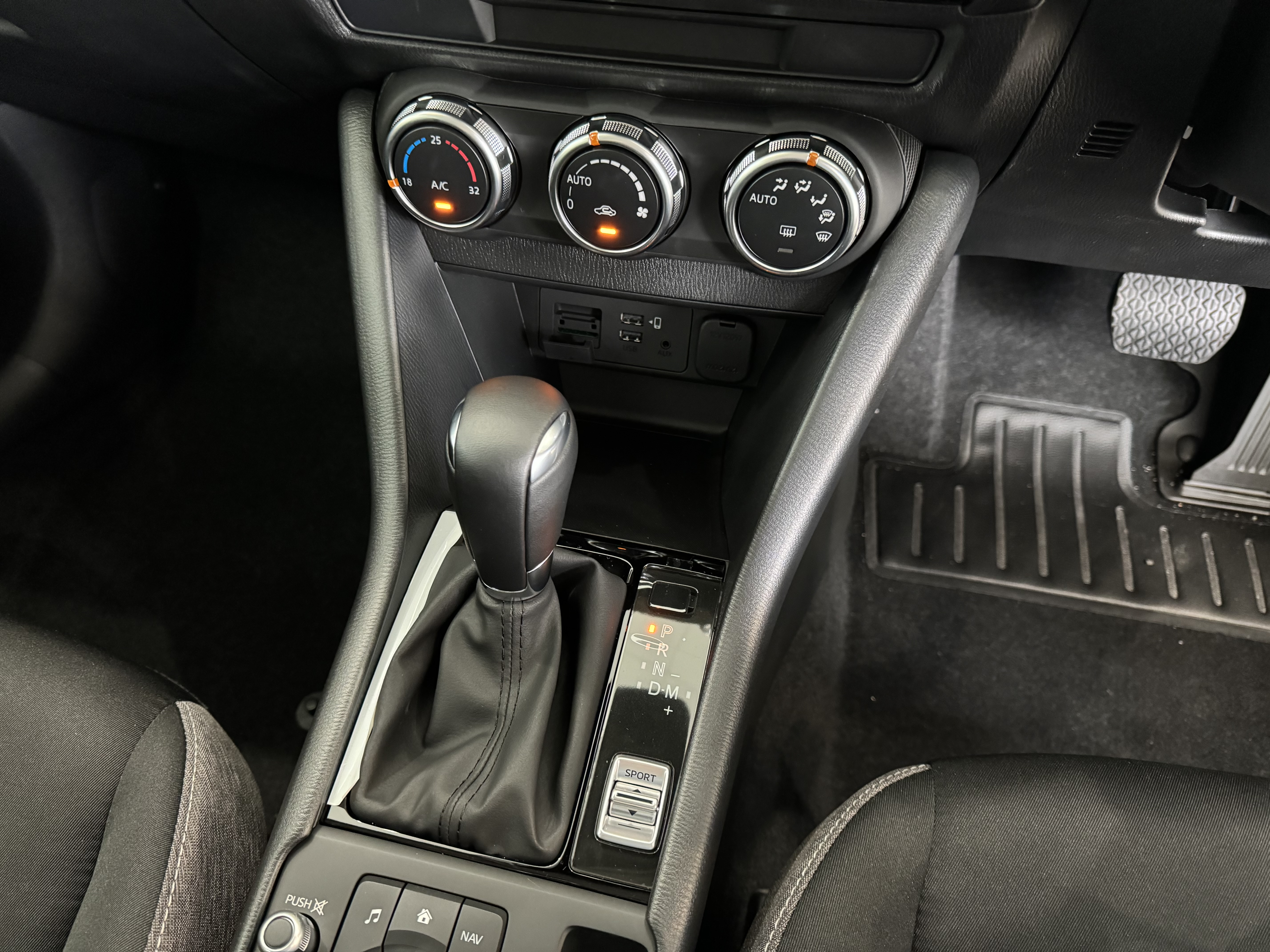 2024 Mazda CX-3 DK G20 Pure SUV Image 24