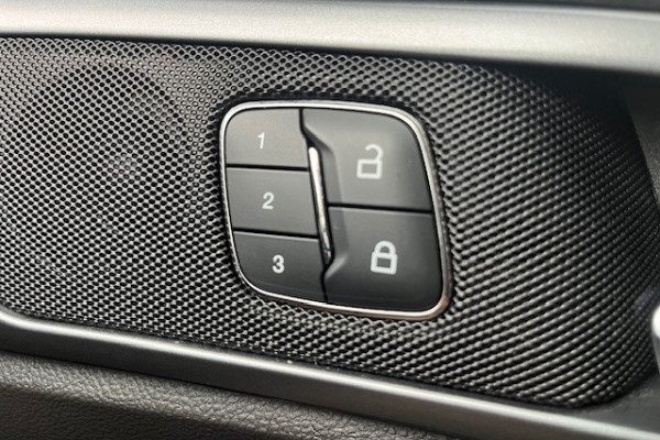 2018 MY18.25 Ford Mondeo MD Trend Hatch Image 5
