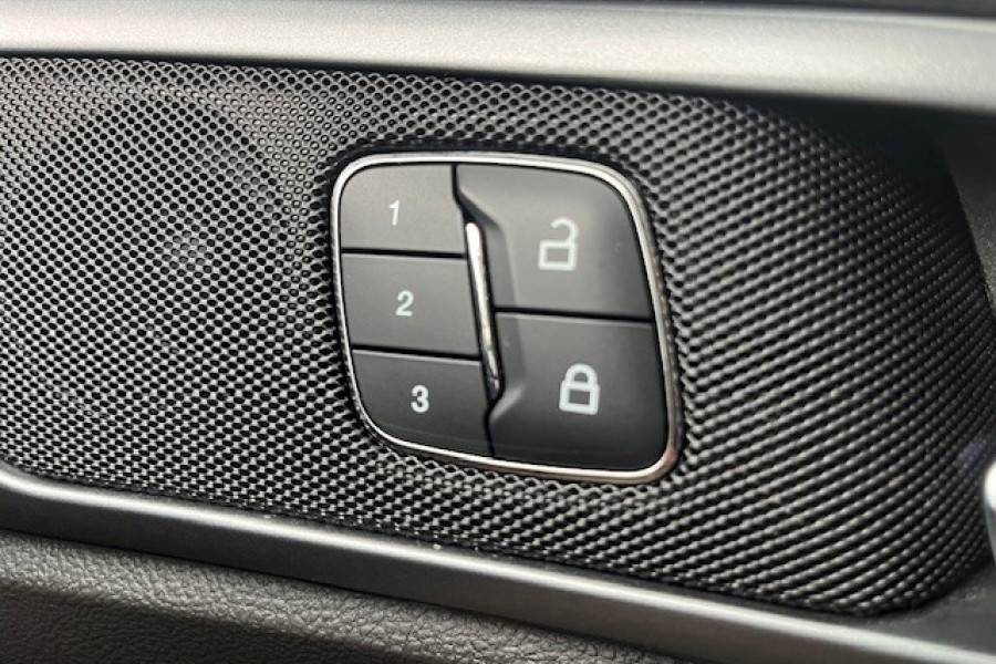 2018 MY18.25 Ford Mondeo MD Trend Hatch Image 16