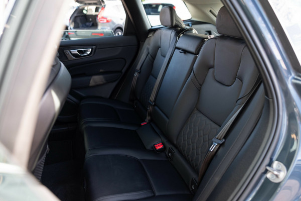 2025 MY26 Volvo XC60 UZ Plus B5 Bright SUV Image 5