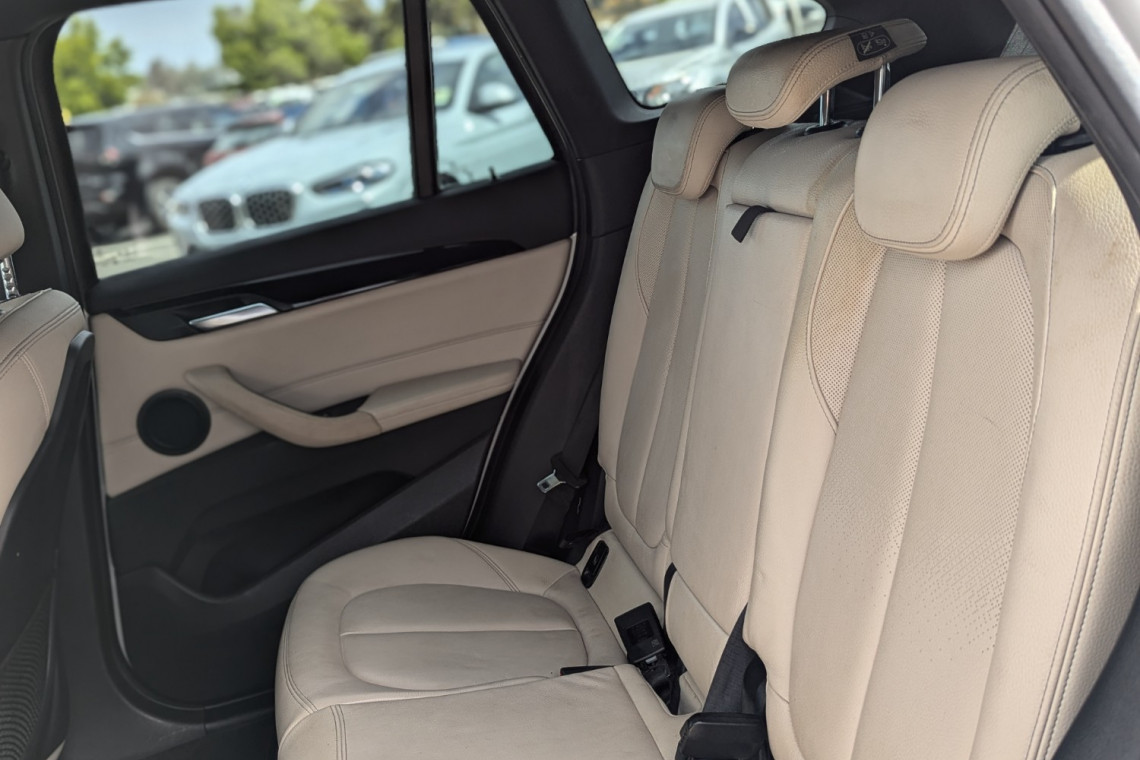 2018 BMW X1 F48 XDRIVE25I SUV Image 17