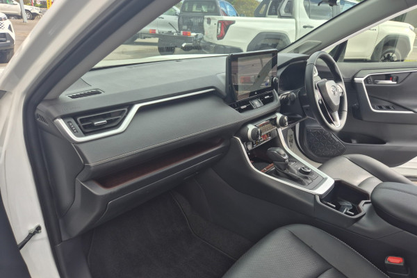2025 Toyota RAV4 AXAH54R Cruiser SUV Image 27
