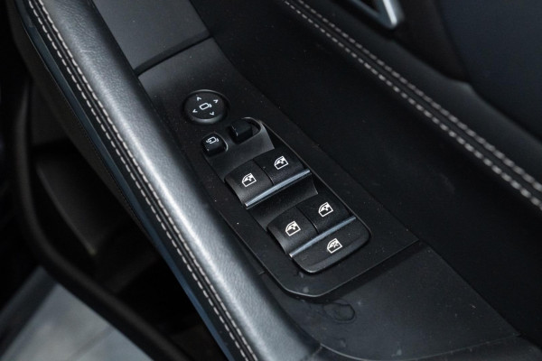 2023 BMW X6 G06 M50i SUV image 19