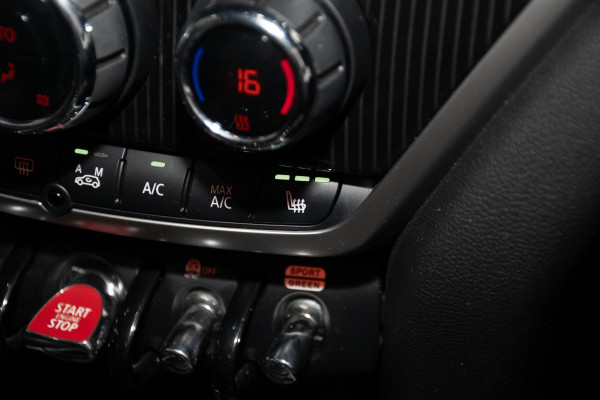 2021 MINI Countryman Cooper S Mini Yours SUV image 19