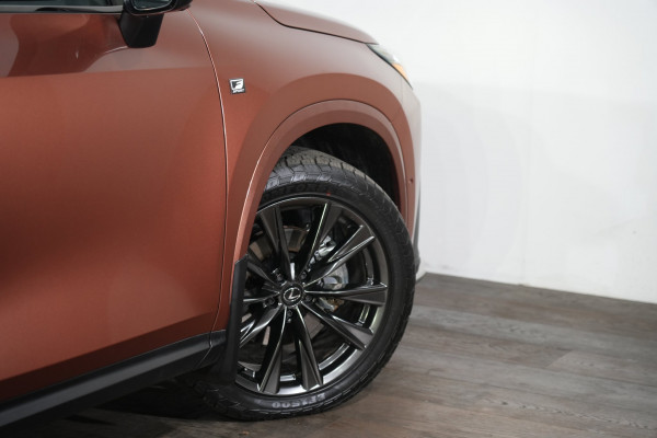 2025 Lexus NX NX450h+ F Sport SUV Image 10