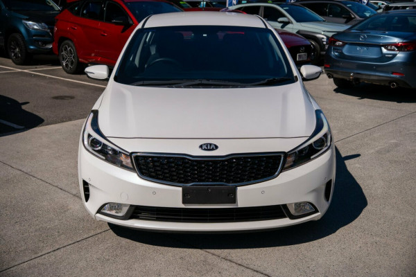 2017 MY18 Kia Cerato YD S Hatch Image 5