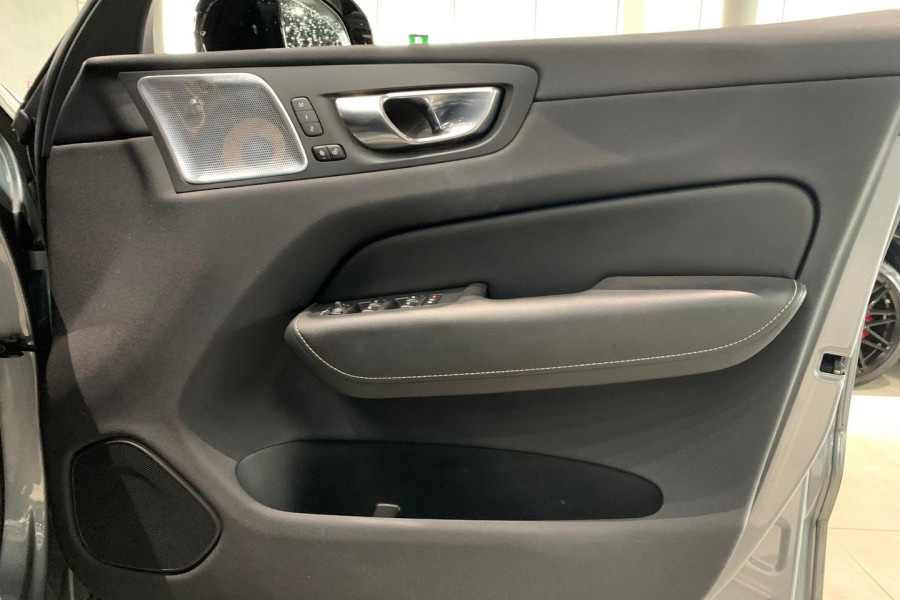 2020 Volvo XC60 UZ T6 R-Design SUV