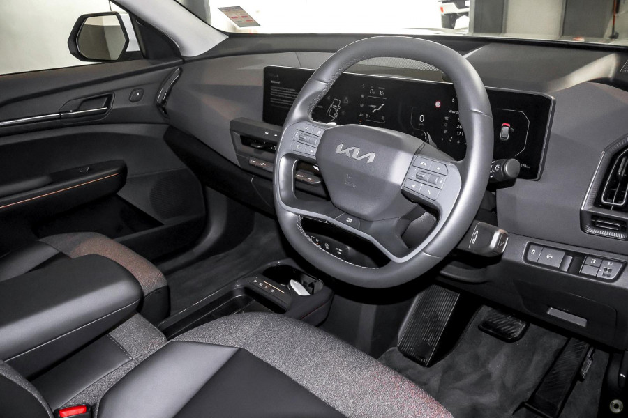 2026 Kia EV5 OVc Air Long Range SUV Image 6