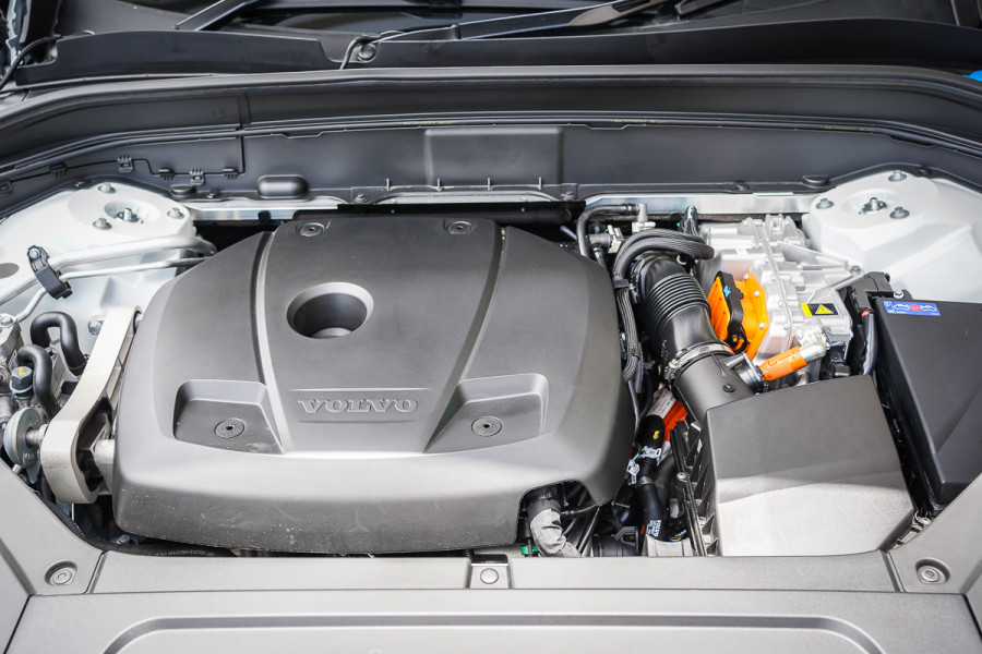 2024 MY25 Volvo XC90 L Series Ultra T8 Plug-In Hybrid SUV Image 37