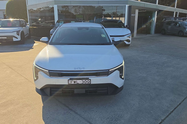 2025 MY26 Kia K4 CL4m S Hatch Image 2