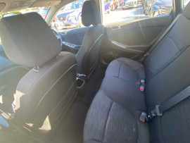 2018 Hyundai Accent RB6 Sport Hatch image 23