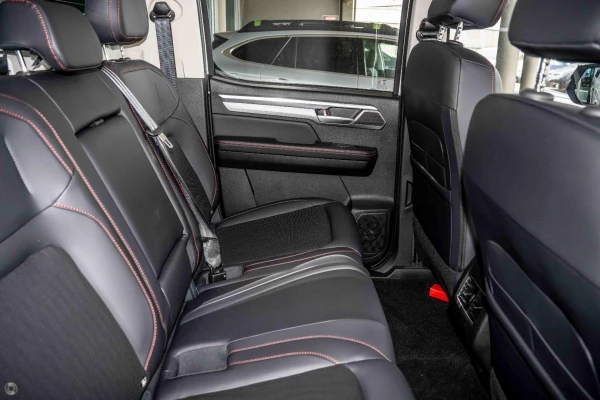 2026 JAC T9  Oasis Ute Image 10