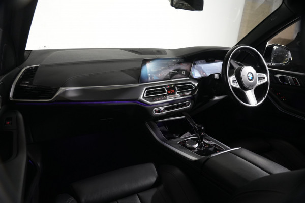 2022 BMW X5 xDrive30d SUV image 13