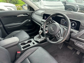 2023 Kia Seltos SP2 PE GT-Line SUV image 11