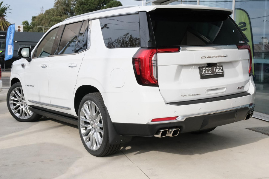 2025 GMC Yukon T1 Denali SUV Image 2