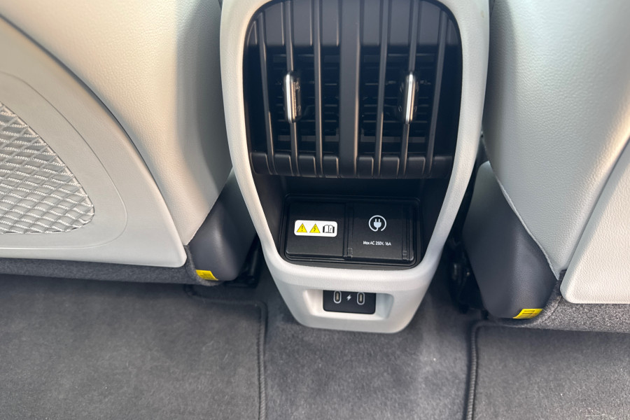 2024 MY25 Hyundai KONA SX2.V2  Electric Premium SUV Image 19