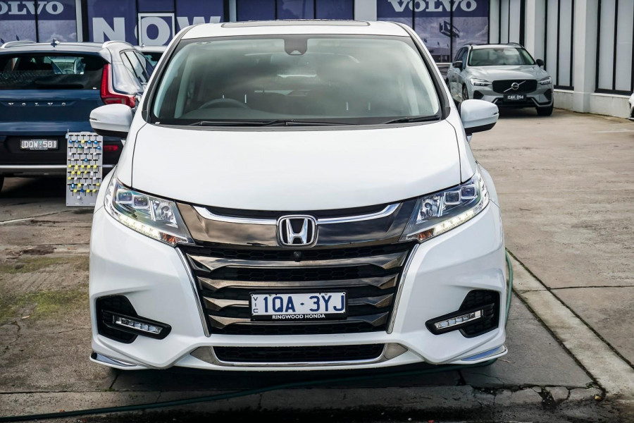2019 Honda Odyssey 5th Gen VTi-L People Mover Image 5