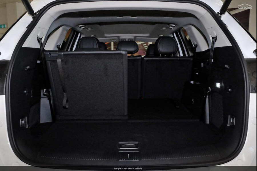 2025 MG QS IS31 Essence SUV Image 5