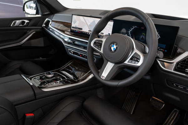 2026 BMW X5 G05 LCI xDrive30d M Sport SUV image 6