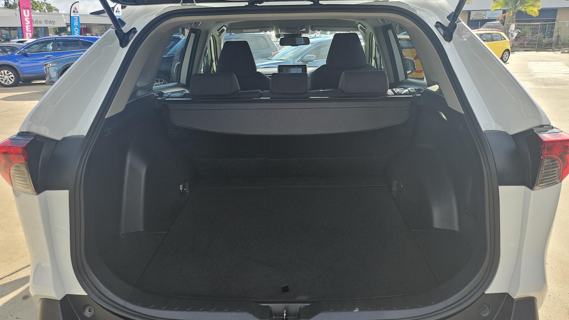 2022 Toyota RAV4 AXAH52R GXL SUV Image 14