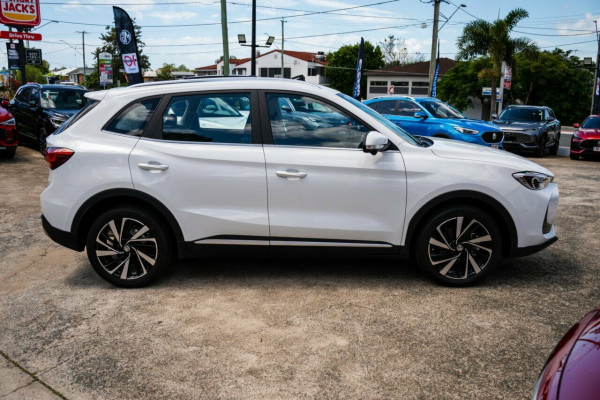 2024 MY24.5 MG ZS ZS32 Essence Hybrid+ SUV