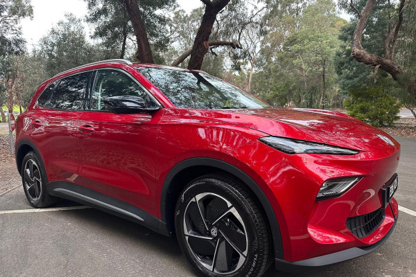 2025 MG MGS5 EV ZS3EM Essence 62 SUV Image 1