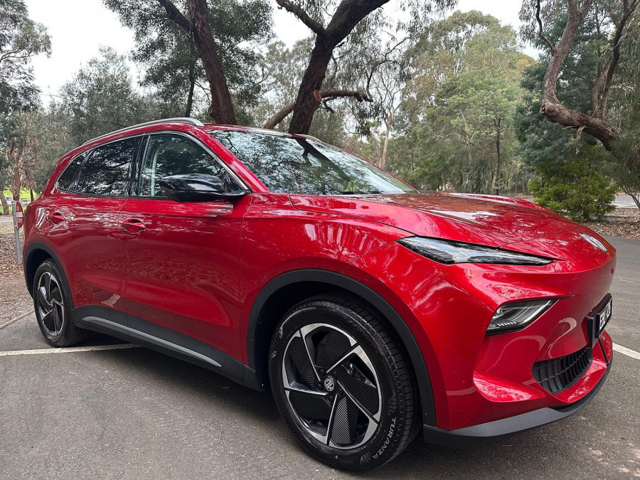 2025 MG MGS5 EV ZS3EM Essence 62 SUV Image 1