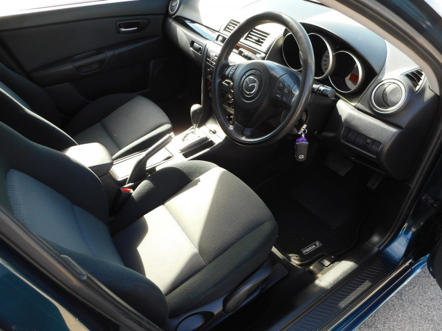 2006 Mazda 3 BK10F1 Maxx Sport Sedan Image 10