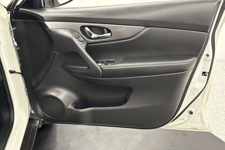 2016 Nissan X-Trail T32 ST SUV Image 18