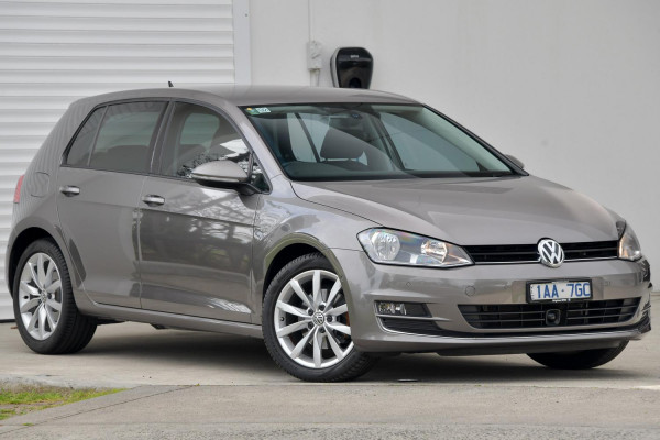 Volkswagen Golf 110TDI Highline 7