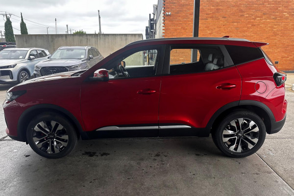 2026 Chery Tiggo 4  Hybrid Urban SUV Image 5