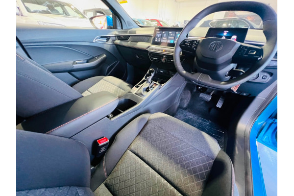 2026 MY25.5 MG MG3 ZP22 Vibe Hatch Image 18