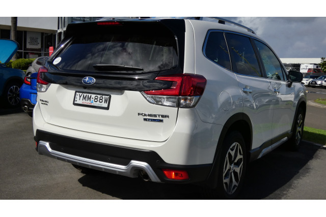 2023 MY24 Subaru Forester MY24 HYBRID L AWD SUV Image 9