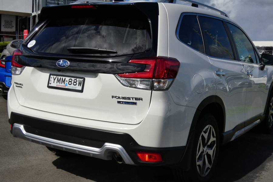 2023 MY24 Subaru Forester MY24 HYBRID L AWD SUV Image 9