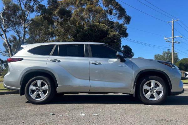 2023 Toyota Kluger TXUA75R (Petrol AWD) GX SUV Image 13