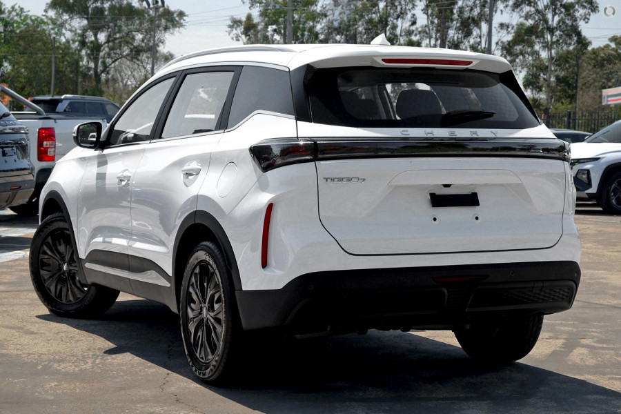 2025 MY26 Chery Tiggo 7 T32 Urban SUV Image 4
