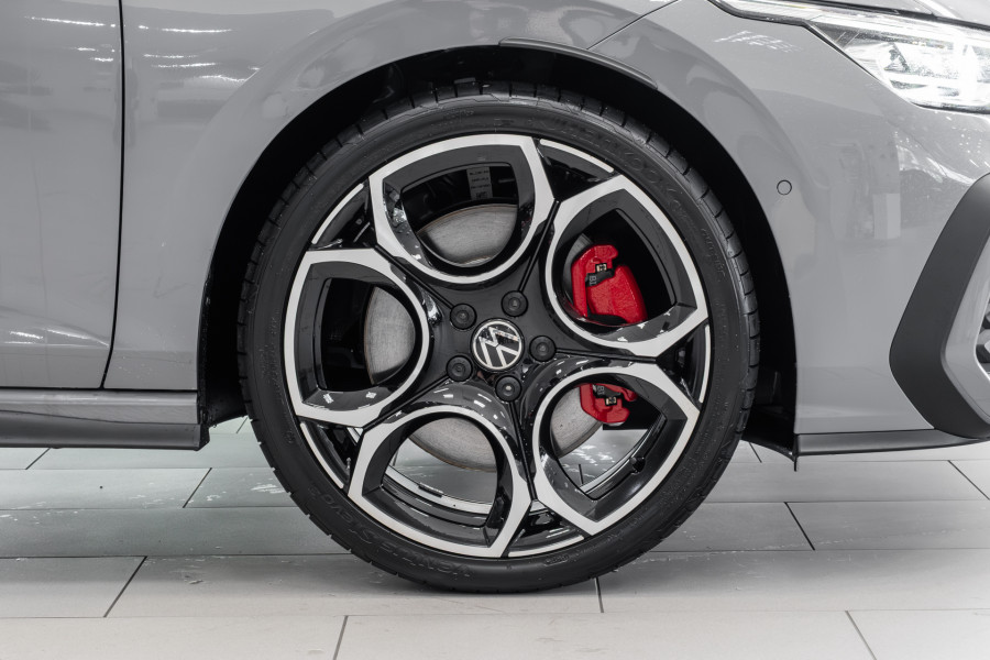 2025 Volkswagen Golf 8.5 GTI Hatch Image 23