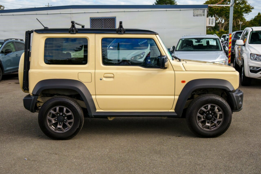 2024 Suzuki Jimny JB74 GLX Coupe Image 4
