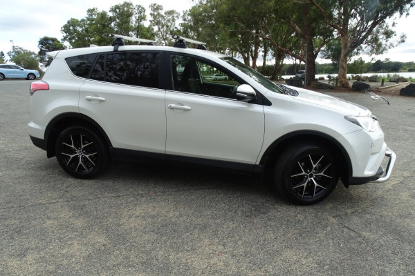 2018 Toyota RAV4 ASA44R GXL SUV Image 1