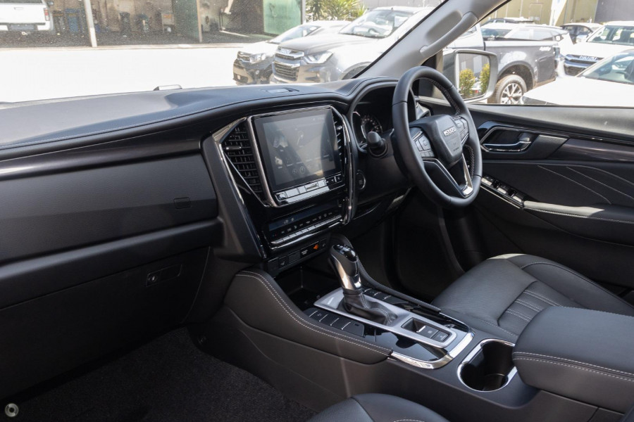 2023 MY24 Isuzu MU-X  LS-T SUV Image 7