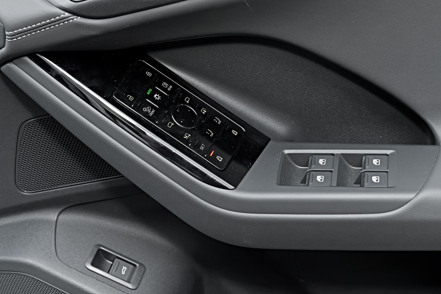 2026 Audi Q6 e-tron SUV
